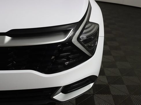 Used 2024 Kia Sportage EX image 14