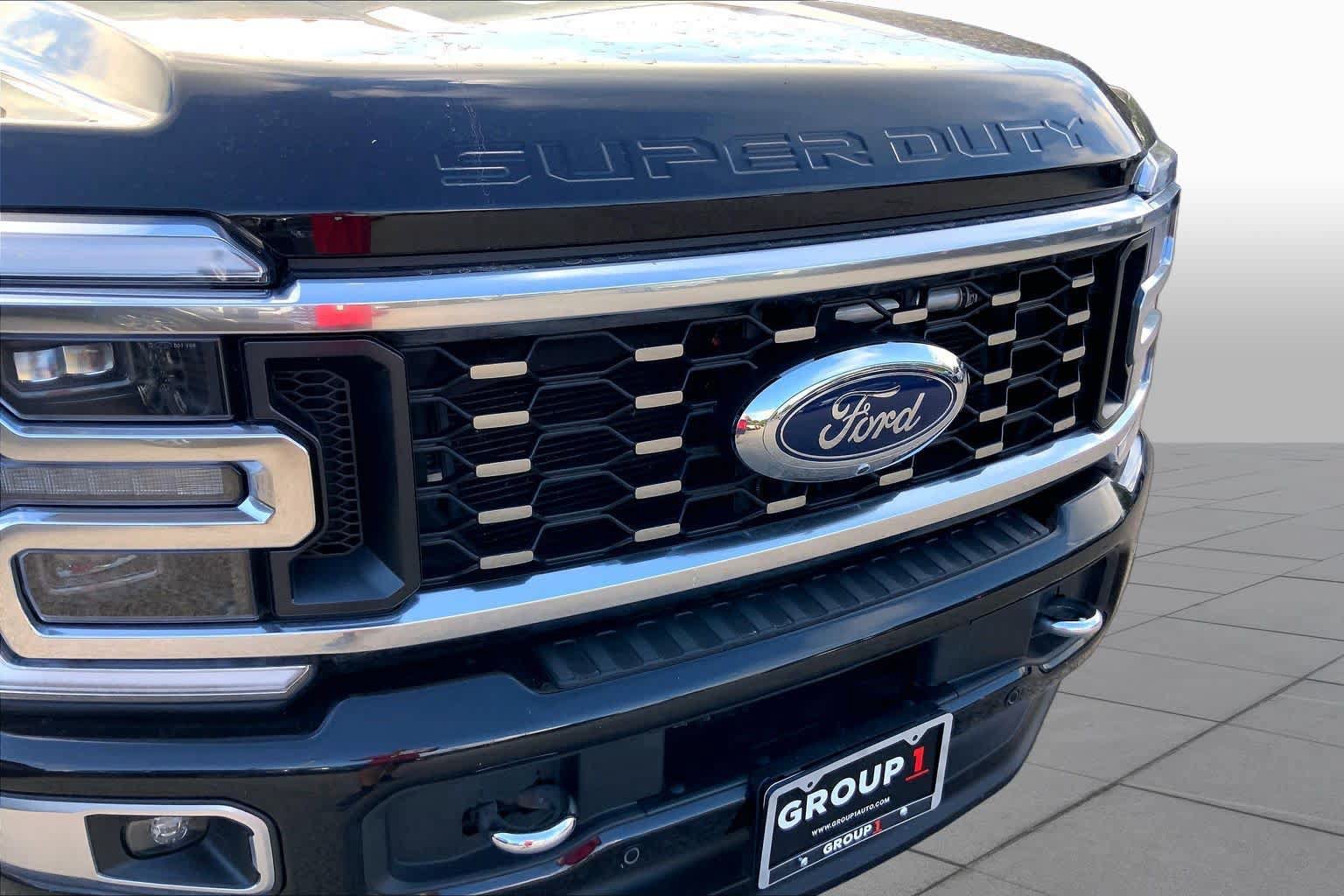 Used 2024 Ford F350 Platinum AWD/4WD image 30