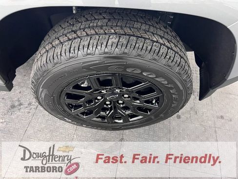 New 2026 Chevrolet Colorado W/T w/ WT Custom Package image 19