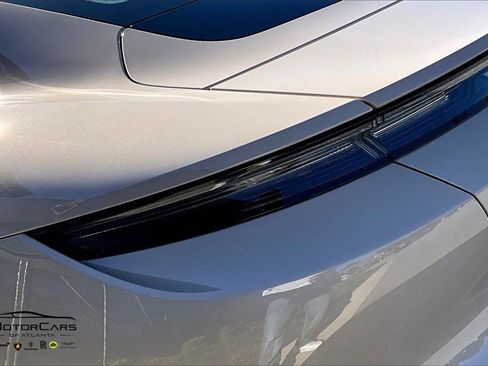 Used 2021 Porsche Taycan 4S image 26