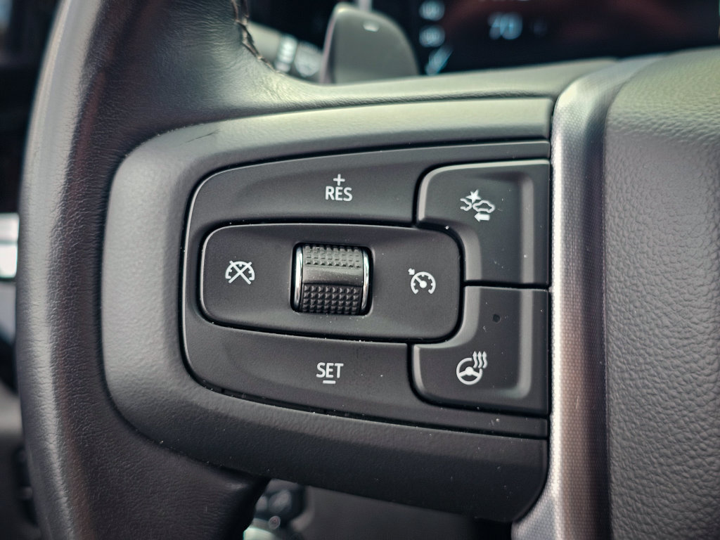 Used 2023 GMC Sierra 1500 Elevation w/ LPO, Elevation Black Package AWD/4WD image 19