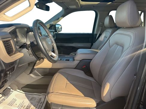 Certified 2024 Ford Expedition Limited image 13