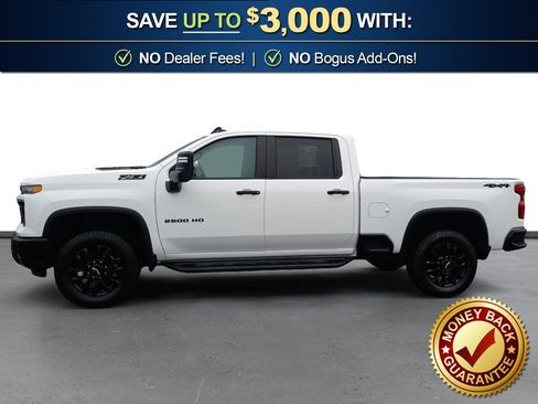 Used 2025 Chevrolet Silverado 2500 Custom w/ Custom Value Package image 2