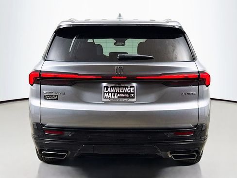 Used 2026 Buick Enclave Sport Touring FWD image 5
