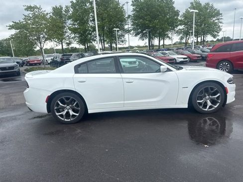 Used 2015 Dodge Charger R/T w/ Plus Group RWD image 10