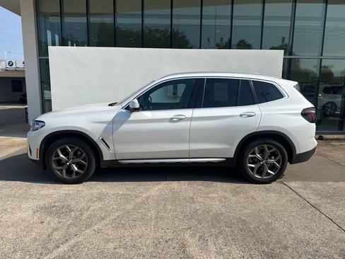 Used 2024 BMW X3 xDrive30i w/ Premium Package AWD/4WD image 2