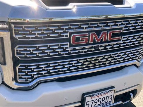 Used 2021 GMC Sierra 2500 Denali w/ Denali Ultimate Package AWD/4WD image 30