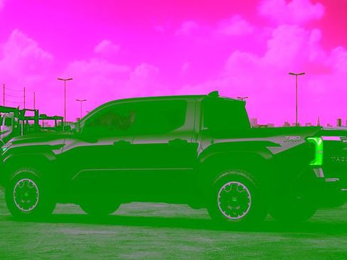 New 2026 Toyota Tacoma TRD Off-Road AWD/4WD image 5