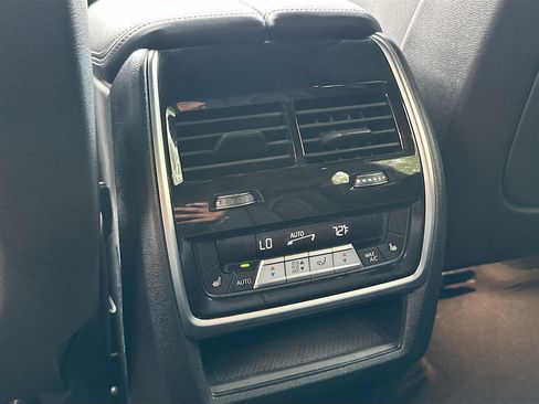 Certified 2023 BMW X5 sDrive40i w/ Executive Package image 27