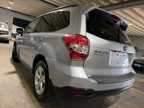 Used 2015 Subaru Forester 2.5i Limited AWD/4WD image 3