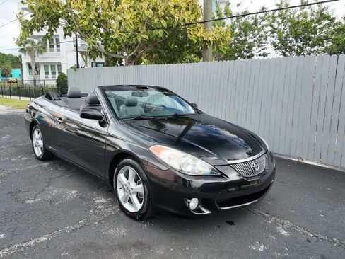 Used 2006 Toyota Solara SLE image 1