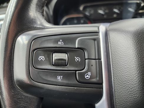 Used 2022 GMC Sierra 2500 SLT w/ LPO, GMC Protection Package image 17