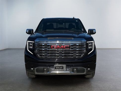 Used 2022 GMC Sierra 1500 Denali w/ Technology Package image 8