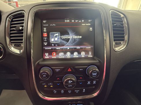 Used 2016 Dodge Durango Citadel w/ Premium Entertainment Group AWD/4WD image 33