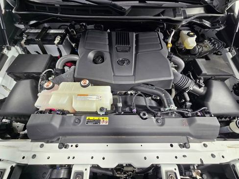 Used 2023 Toyota Tundra SR5 image 13