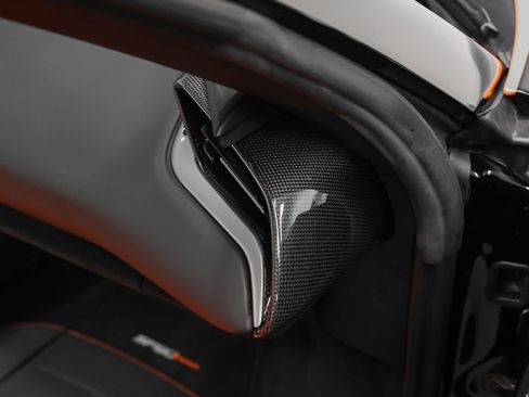 Certified 2023 Ferrari SF90 Spider image 30