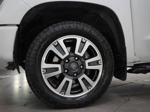 Used 2021 Toyota Tundra SR5 image 32