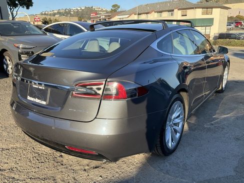 Used 2019 Tesla Model S Long Range image 78