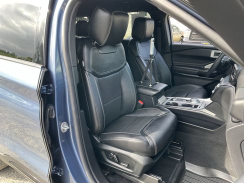 Used 2020 Ford Explorer ST w/ Premium Technology Package AWD/4WD image 41