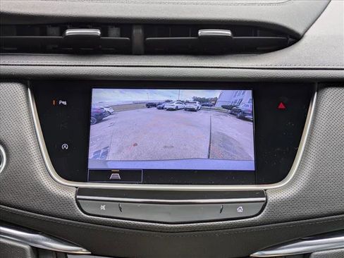 Used 2023 Cadillac XT5 Premium Luxury image 12