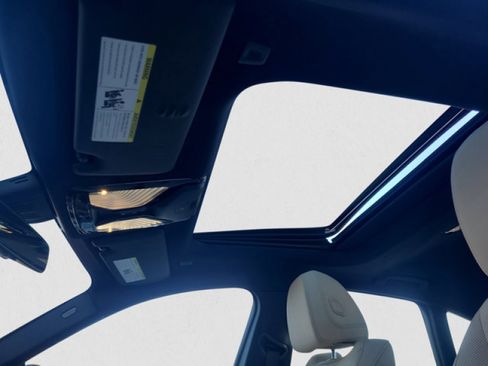 Used 2023 BMW i4 eDrive35 w/ Premium Package image 13