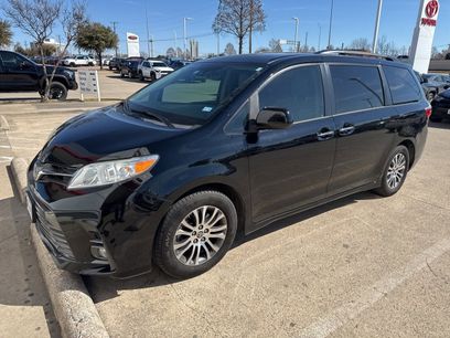 Used 2020 Toyota Sienna XLE Premium