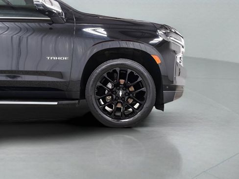 Used 2023 Chevrolet Tahoe Premier w/ Advanced Technology Package AWD/4WD image 7