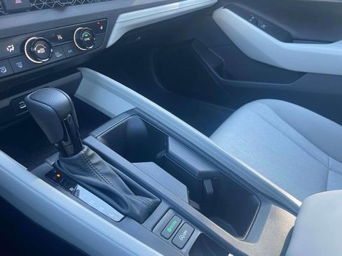 Certified 2024 Honda Accord EX image 31