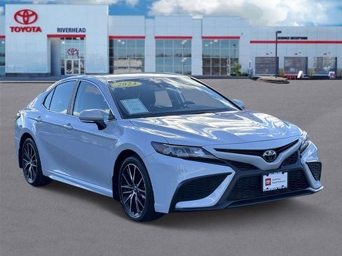 Certified 2023 Toyota Camry SE image 2