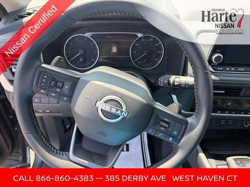 Certified 2026 Nissan Rogue SV AWD/4WD image 14