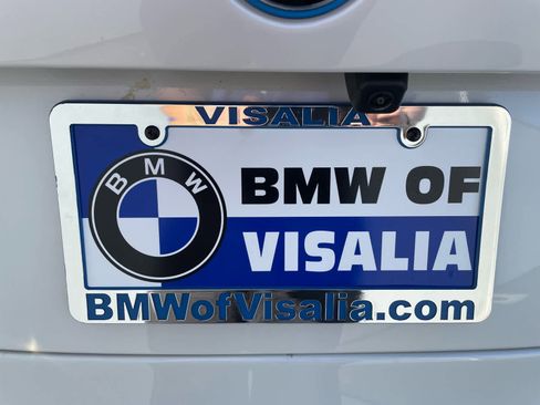 New 2026 BMW X5 xDrive50e w/ Climate Comfort Package image 25