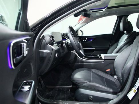 Certified 2025 Mercedes-Benz C 300 C 300 image 4