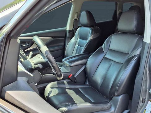 Used 2018 Nissan Murano SL w/ Moonroof Package image 3