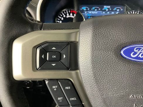 Used 2019 Ford F150 Lariat w/ Equipment Group 502A Luxury image 24