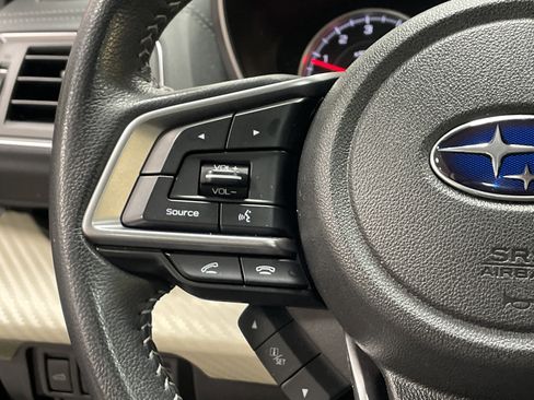 Used 2022 Subaru Ascent Premium w/ Convenience Package image 19