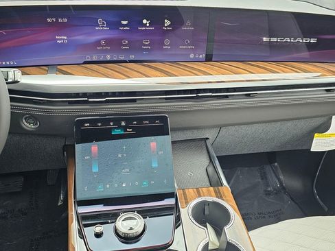 New 2026 Cadillac Escalade ESV Platinum Sport image 31