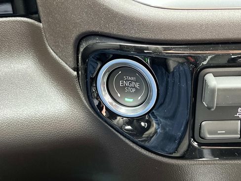 New 2026 GMC Sierra 1500 SLT w/ SLT Premium Plus Package image 31