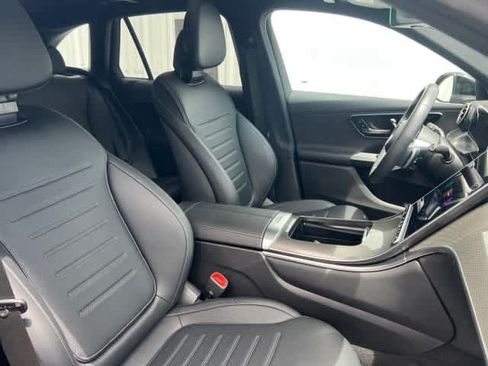 Used 2026 Mercedes-Benz GLC 300 image 21