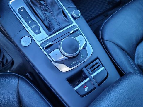 Used 2019 Audi A3 2.0T Premium Plus w/ Premium Plus Package image 18