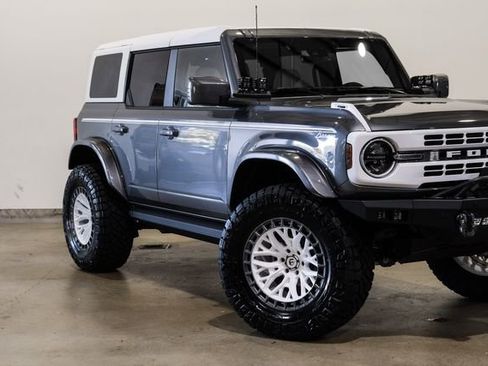 Used 2025 Ford Bronco Heritage Edition image 27
