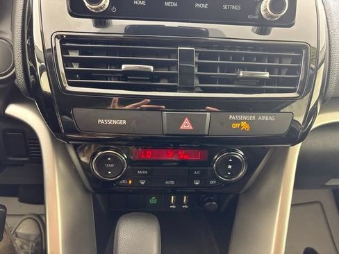 Used 2023 Mitsubishi Eclipse Cross LE AWD/4WD image 34