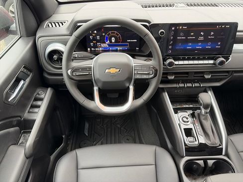 New 2026 Chevrolet Colorado LT w/ LT Convenience Package AWD/4WD image 8