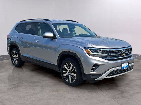 Used 2022 Volkswagen Atlas SE AWD/4WD image 3