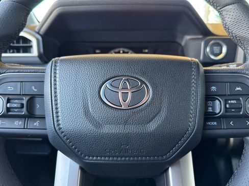 New 2026 Toyota 4Runner SR5 image 26