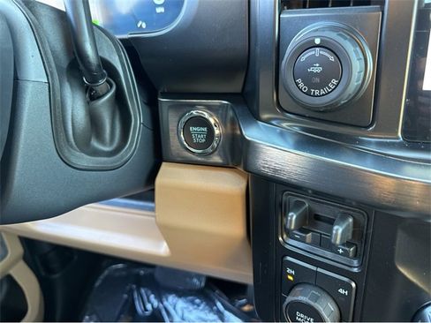 New 2026 Ford F250 Lariat w/ Lariat Ultimate Package image 26