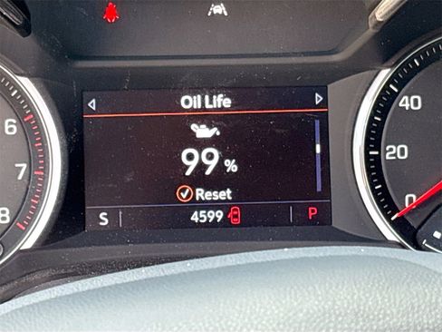 Used 2022 Chevrolet TrailBlazer ACTIV w/ Sun and Liftgate Package image 12