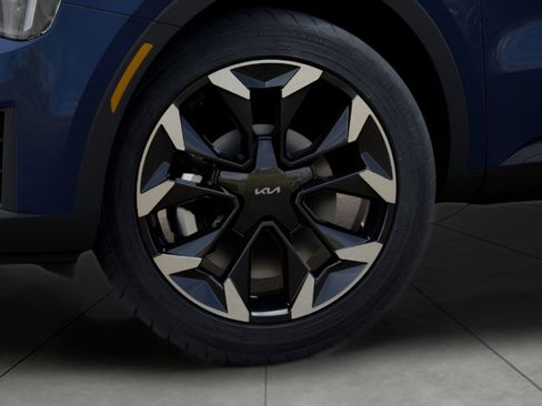 New 2026 Kia Sorento X-Line EX image 9