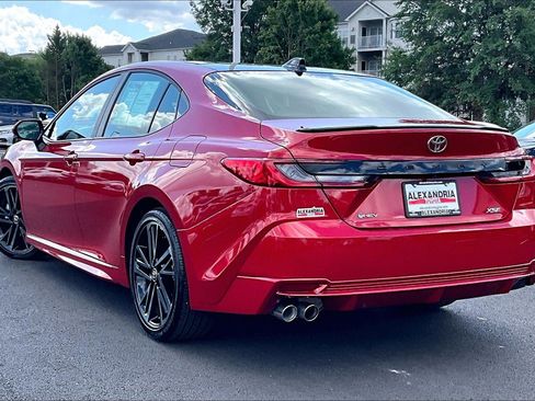 Used 2026 Toyota Camry XSE FWD image 11