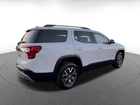 Used 2023 GMC Acadia SLT image 14
