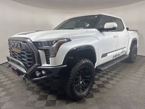 Used 2023 Toyota Tundra Platinum image 8